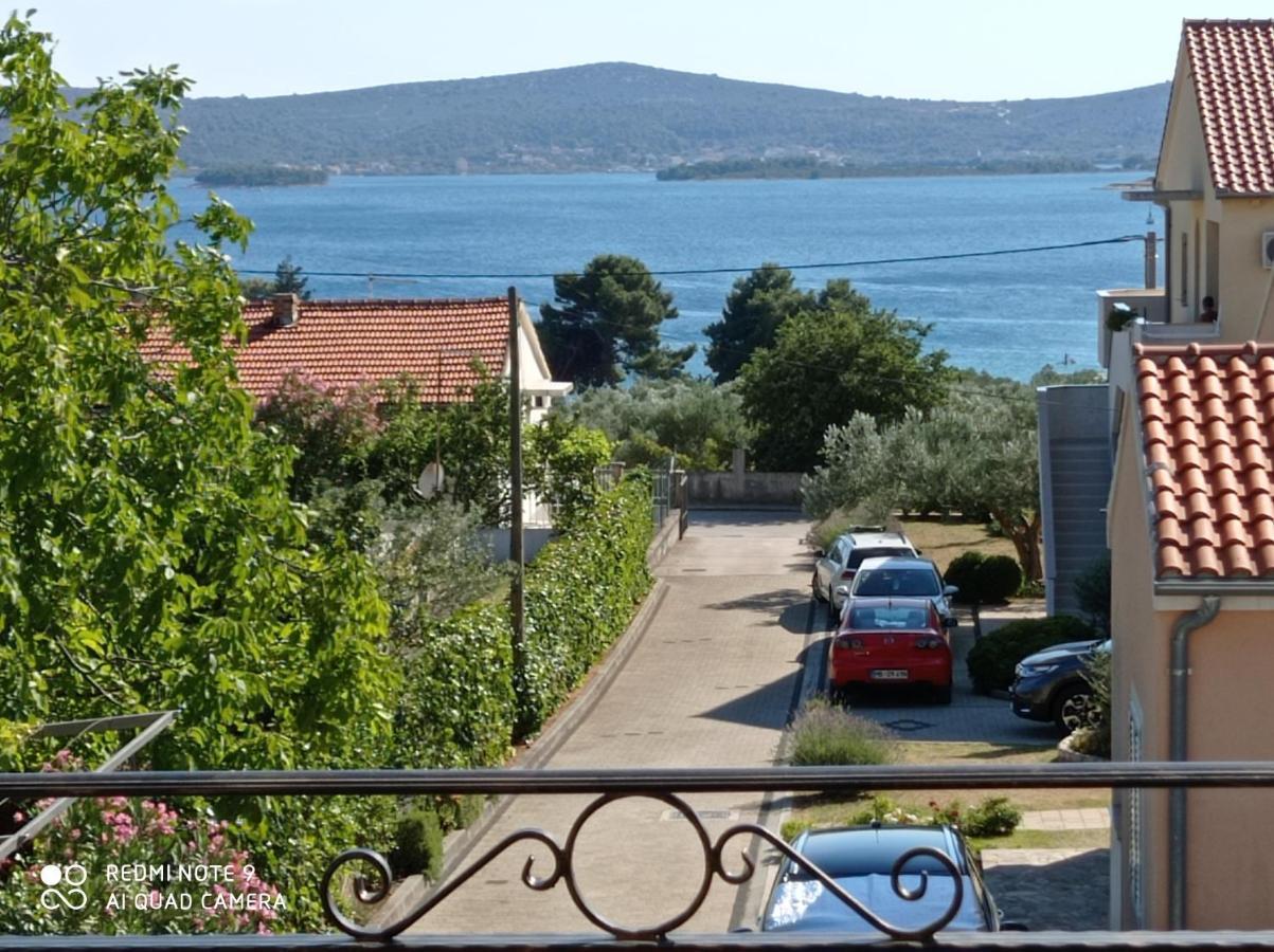 Apartments Vodopija 300M To The Beach Sveti Filip i Jakov Zewnętrze zdjęcie