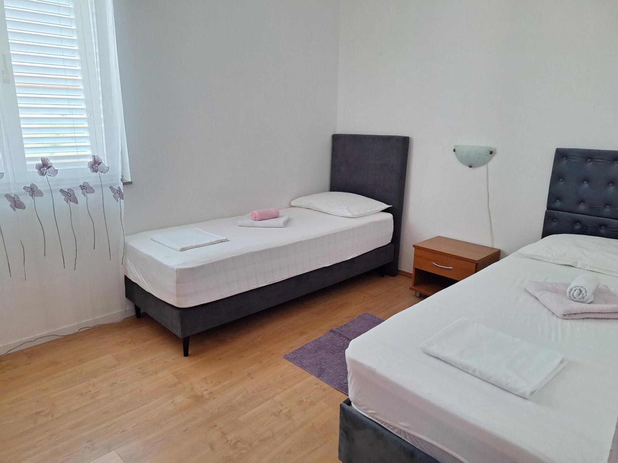 Apartments Vodopija 300M To The Beach Sveti Filip i Jakov Zewnętrze zdjęcie